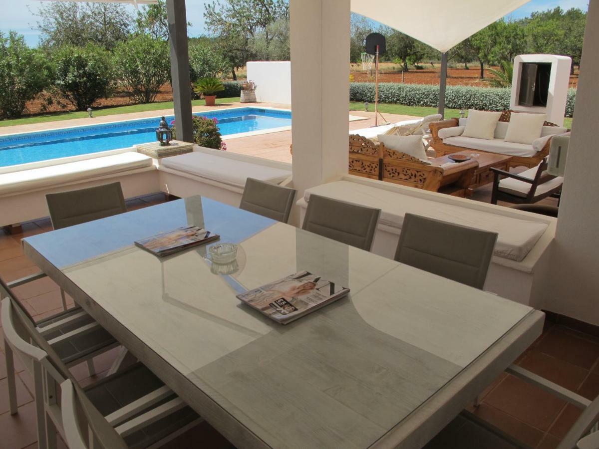 סנט לורנס דה בלפיה Villa Sa Vinyeta מראה חיצוני תמונה